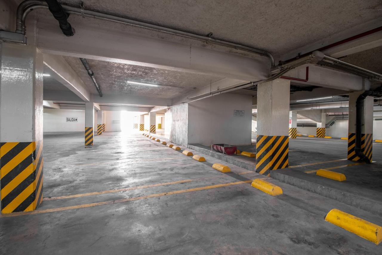 Hotel Real Del Sol - Zona Expo Industrial กัวดาลาฮารา ภายนอก รูปภาพ